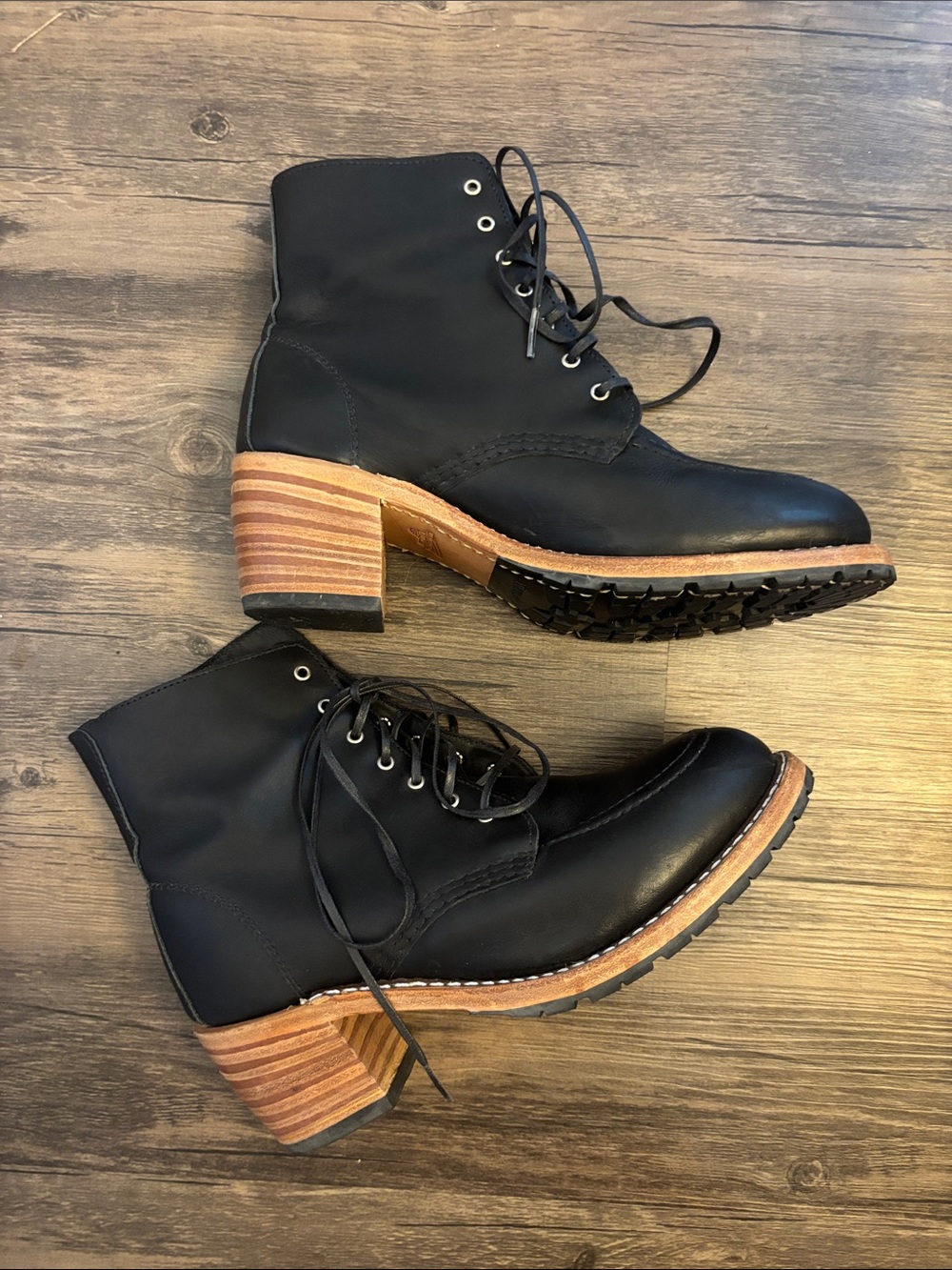 Red Wing Clara Black Lace-Up Leather Boots Women’s 9